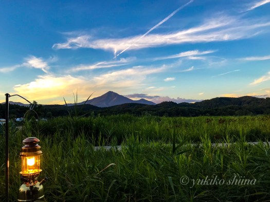 55BA66E0-FBFD-4374-A379-7302C335D5AF